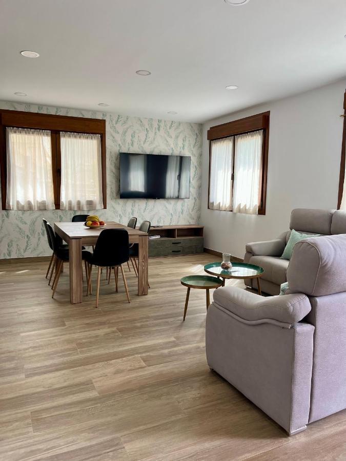 פוטס Apartamento Valbuena מראה חיצוני תמונה